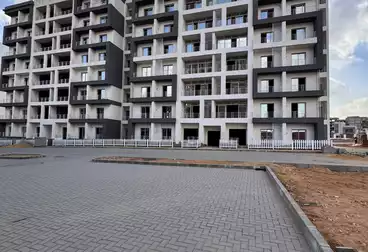 Apartments For sale - 3 rooms - floor 2