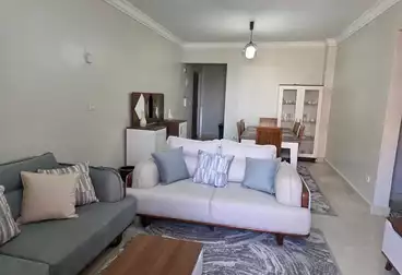 Furnished Apartment For rent - 3 rooms - floor 6