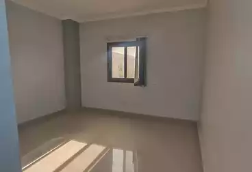 شقق للإيجار - 3 غرف - بالدور 0