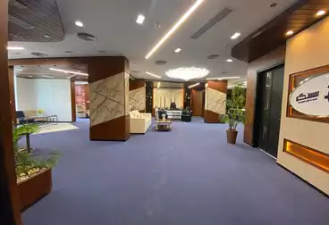 مكاتب للإيجار - 4 غرف - بالدور 3