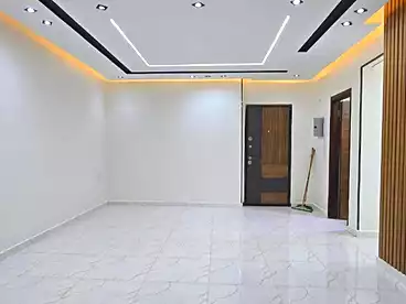 Apartments For sale - 2 rooms - floor 2