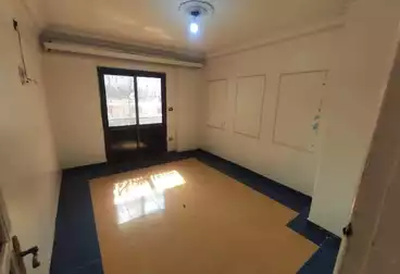 Apartments For rent - 3 rooms - floor 3