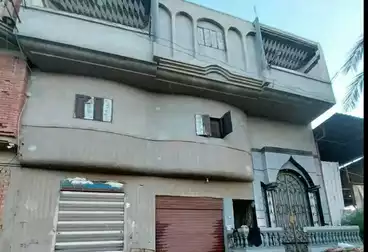 House / Home For sale - 3 rooms