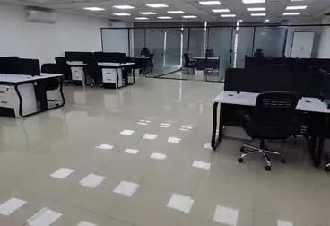 Offices For rent - 6 rooms - floor 3