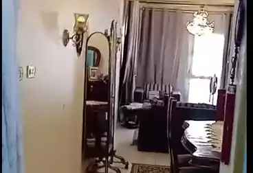 شقق للبيع - 3 غرف - بالدور 0