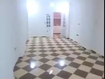 Apartments For sale - 3 rooms - floor 1