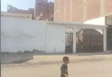 Building For sale - 3 rooms