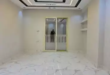 Apartments For sale - 2 rooms - floor 4