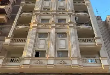 Apartments For sale - 3 rooms - floor 8