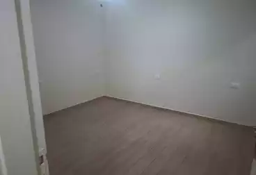 Apartments For rent - 3 rooms - floor 12
