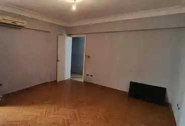 undefined undefined - 2 rooms - floor 5