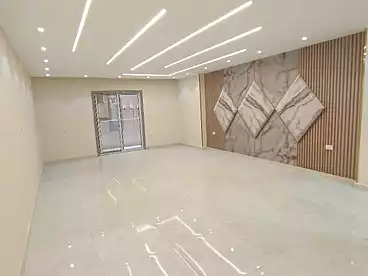 Apartments For sale - 3 rooms - floor 9