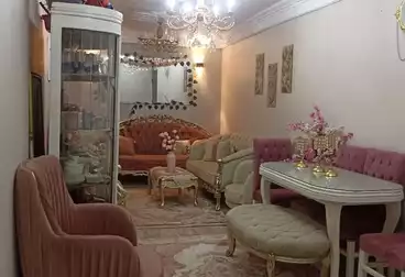 Apartments For sale - 2 rooms - floor 8