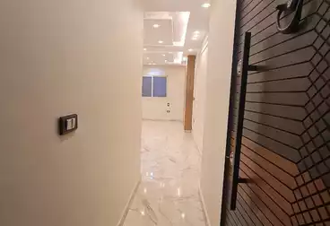 شقق للبيع - 2 غرف - بالدور 1