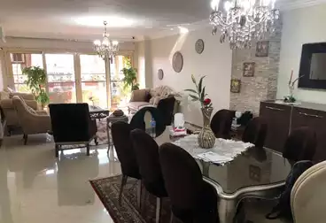شقق مفروشة للبيع - 3 غرف - بالدور 5
