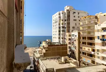 شقق للبيع - 2 غرف - بالدور 9