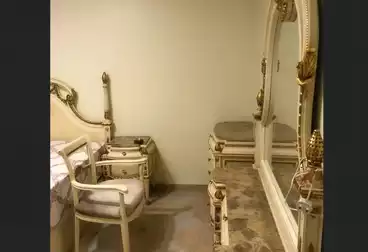 Furnished Apartment For sale - 3 rooms - floor 2