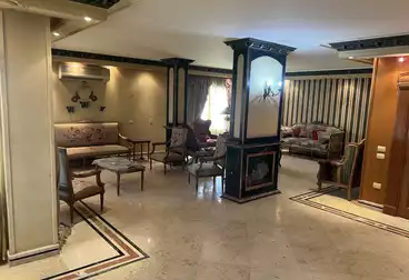 Furnished Apartment For sale - 6 rooms - floor 14