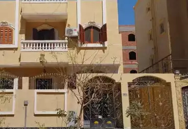Villas For sale - 4 rooms