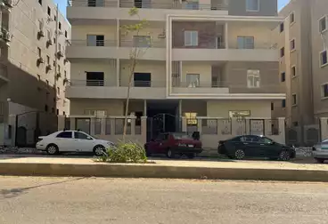 شقق للبيع - 3 غرف - بالدور 2