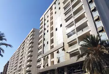 شقق للبيع - 3 غرف - بالدور 1