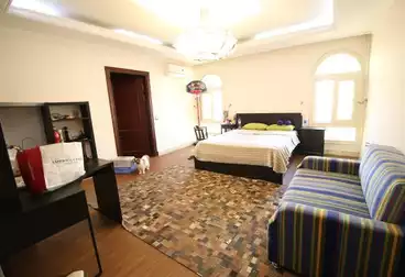عقارات للبيع - 6 غرف