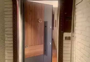 Apartments For sale - 2 rooms - floor 9