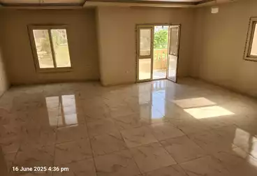 Apartments For rent - 3 rooms - floor 2