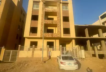 Apartments For sale - 2 rooms - floor 1