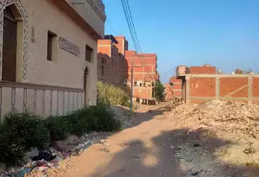 أراضي للبيع
