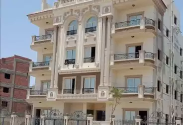شقق للبيع - 3 غرف - بالدور 0