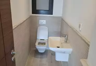 Apartments For rent - 3 rooms - floor 4