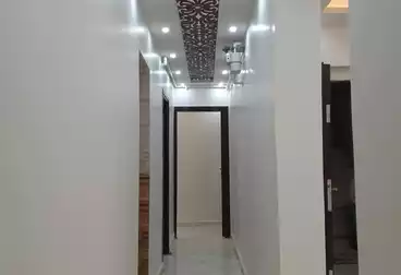 شقق للبيع - 3 غرف - بالدور 14