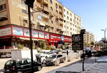 معرض للبيع