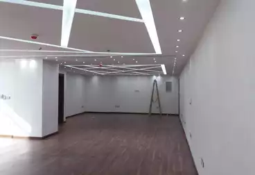 Clinics For rent - 3 rooms - floor 2