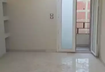 Apartments For sale - 2 rooms - floor 3