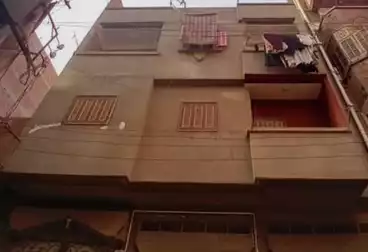 House / Home For sale - 4 rooms