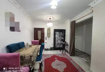 Apartments For sale - 3 rooms - floor 8