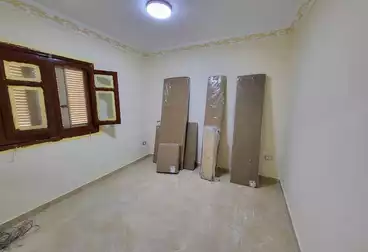 Apartments For sale - 2 rooms - floor 4