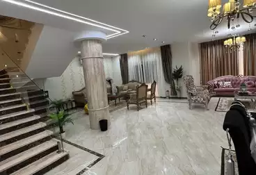 فلل للبيع - 6 غرف