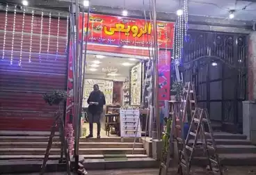 محلات للبيع - بالدور 0