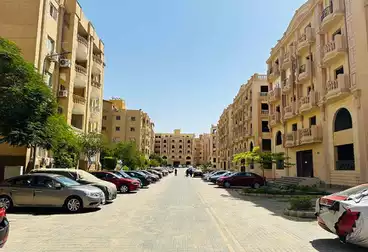 دوبلكس للبيع - 4 غرف - بالدور 0