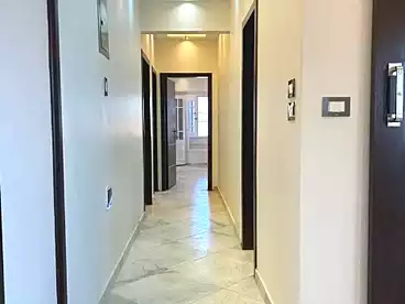 عقارات للبيع - 2 غرف - بالدور 5