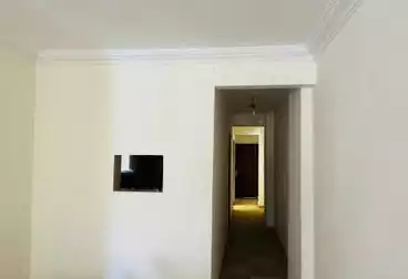 Apartments For sale - 3 rooms - floor 1