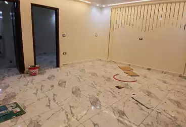 Apartments For rent - 2 rooms - floor 8