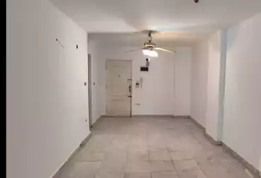 Apartments For rent - 3 rooms - floor 10