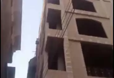 شقق للبيع - 3 غرف - بالدور 4