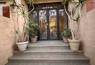 Apartments For sale - 3 rooms - floor 1