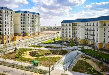 Apartments For sale - 5 rooms - floor 2