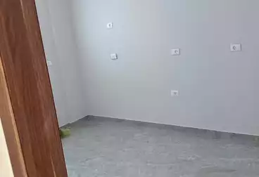 Apartments For sale - 3 rooms - floor 4